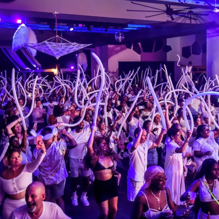 White Party at Riu Palace Tropical Bay