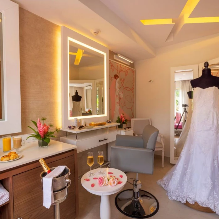 bridal getting ready suite at royalton grenada
