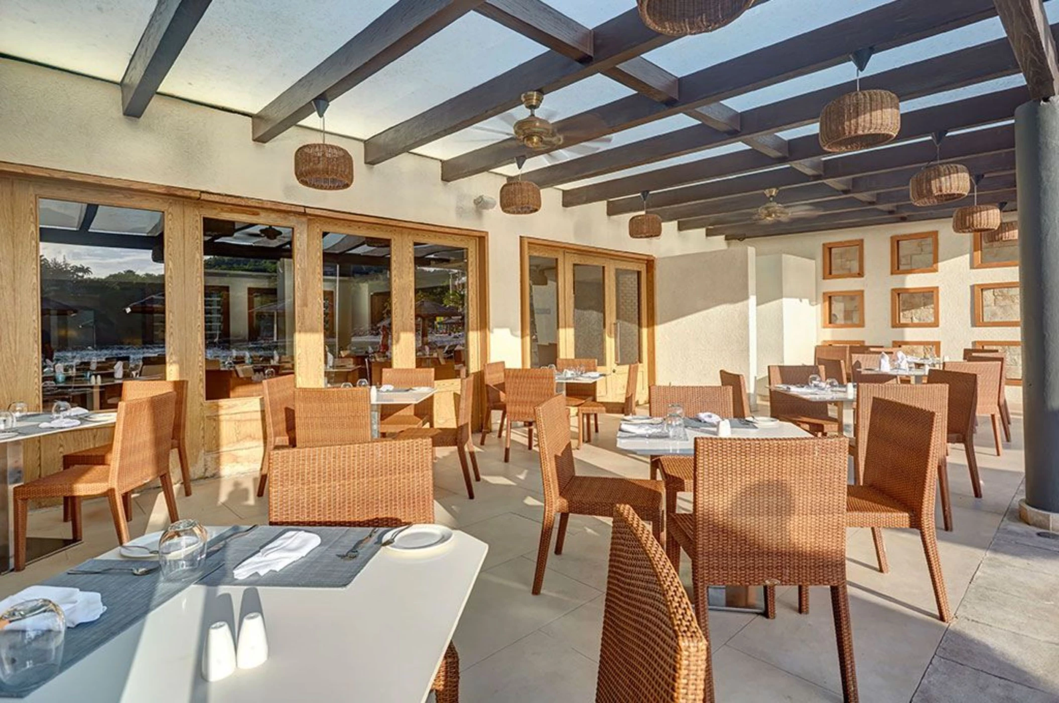restaurant at Royalton Hideaway Saint Lucia