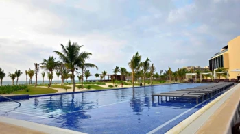 Pool at Royalton Riviera Cancun Resort.
