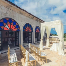 juliet's balcony venue at Sanctuary Cap Cana