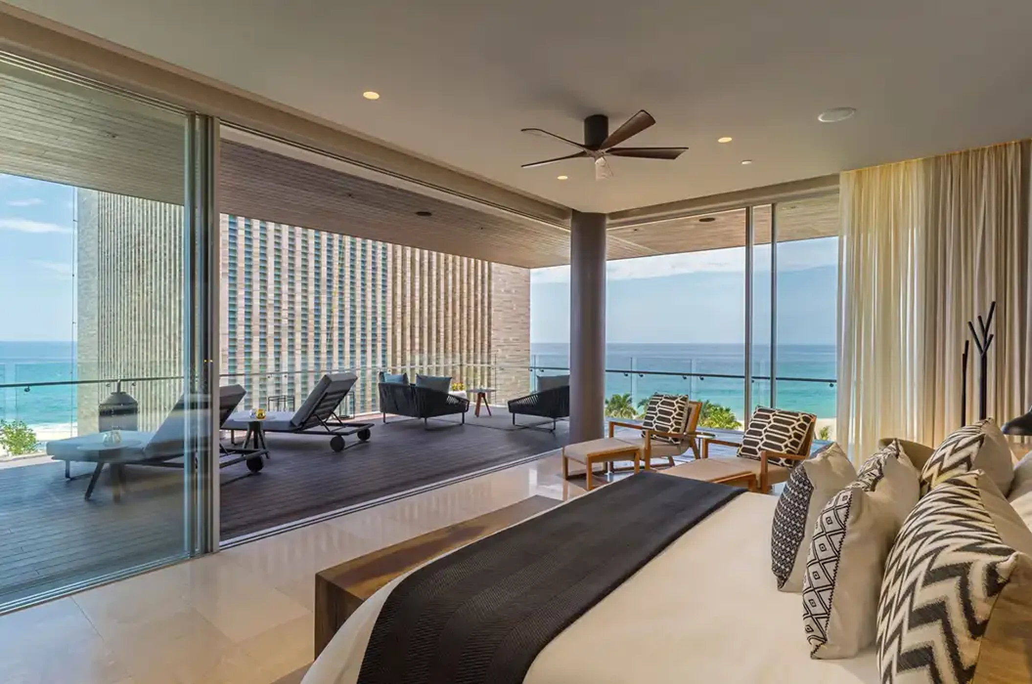 Oceanview penthouse residence at Solaz Los Cabos