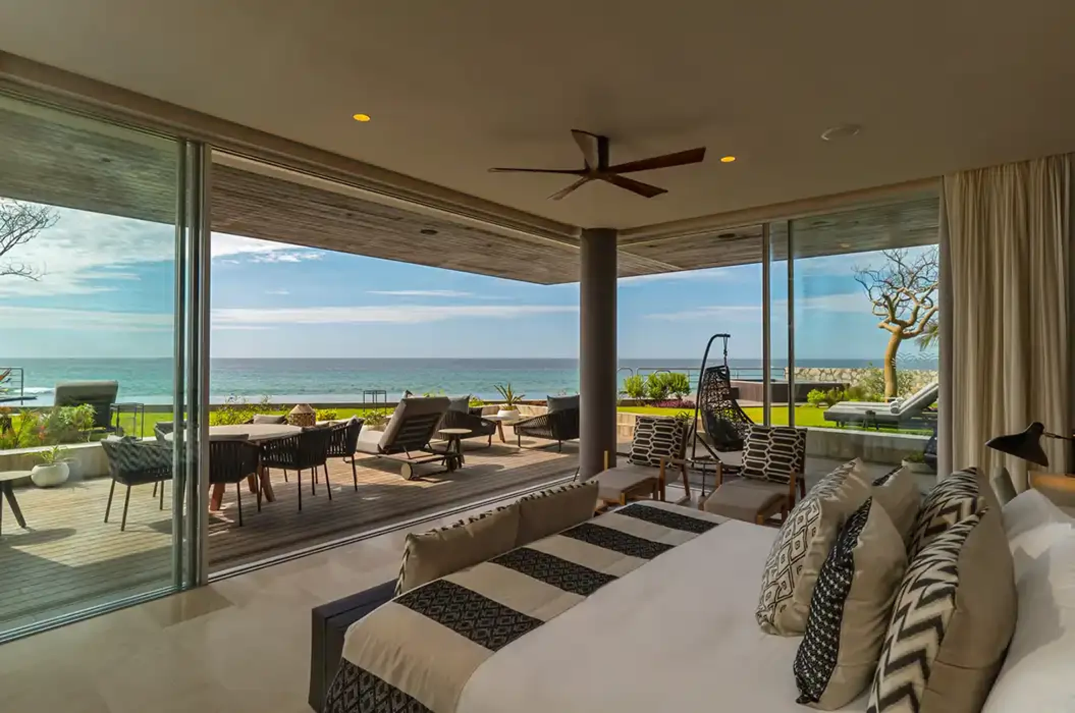 Residence bedroom at Solaz Los Cabos