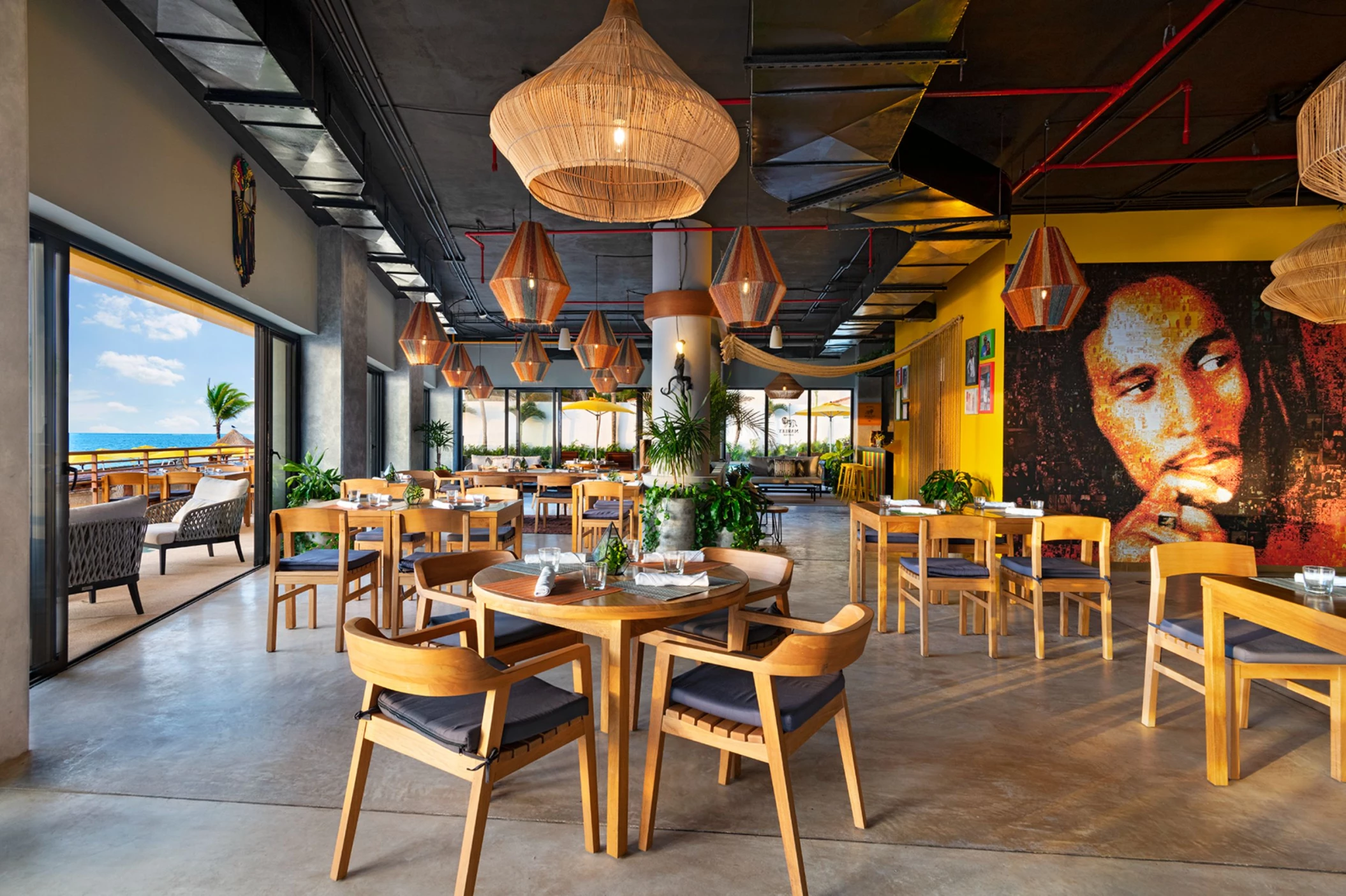 romarley restaurant venue at the fives oceanfront