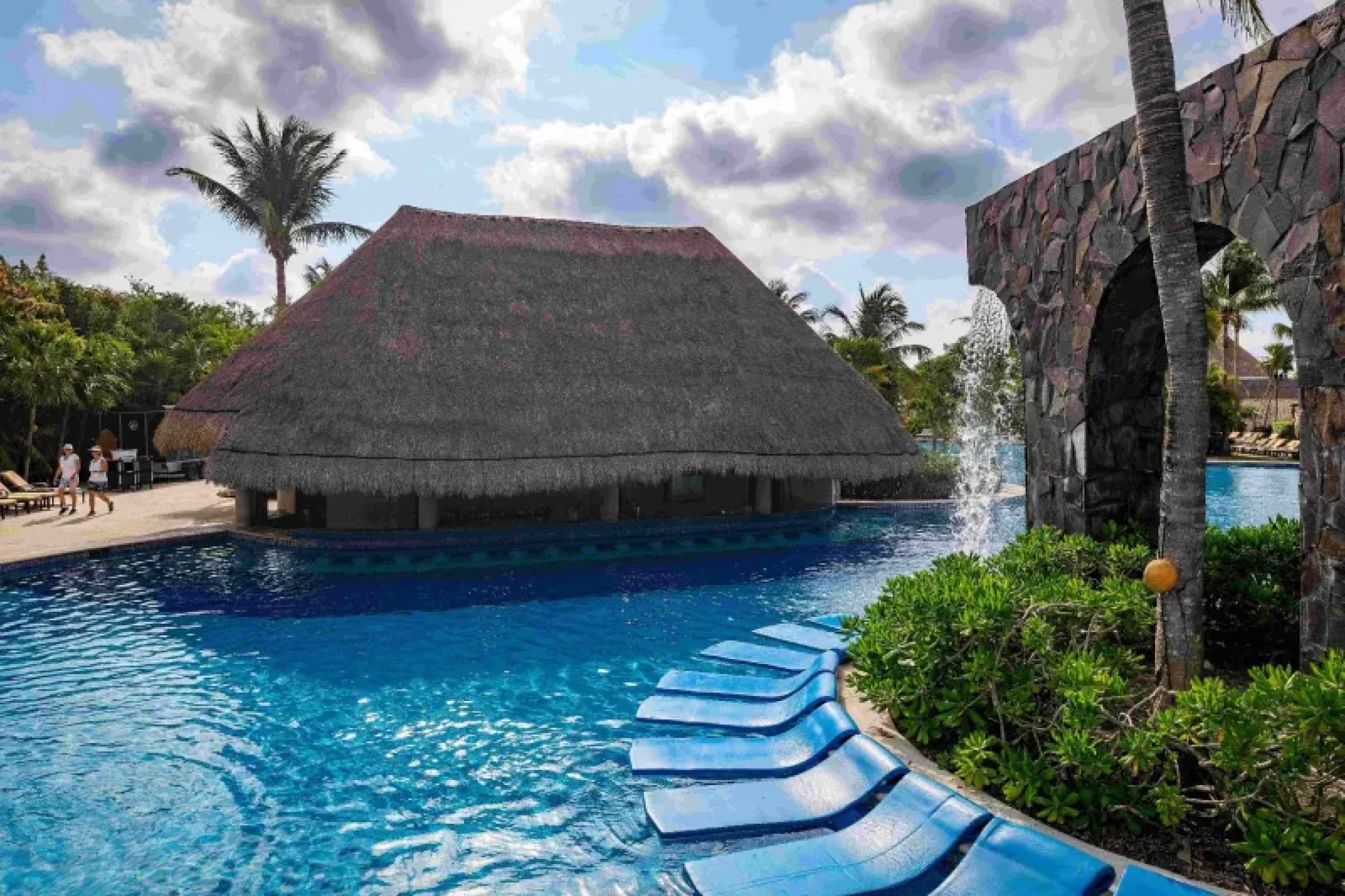 Pool bar at Valentin Imperial Riviera Maya