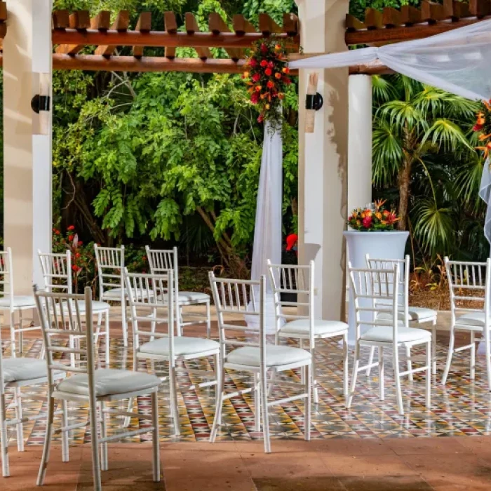 Ceremony decor at Valentin Imperial Rivera Maya gazebo