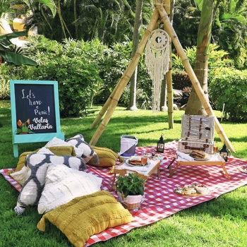 Velas Vallarta garden picnic setup