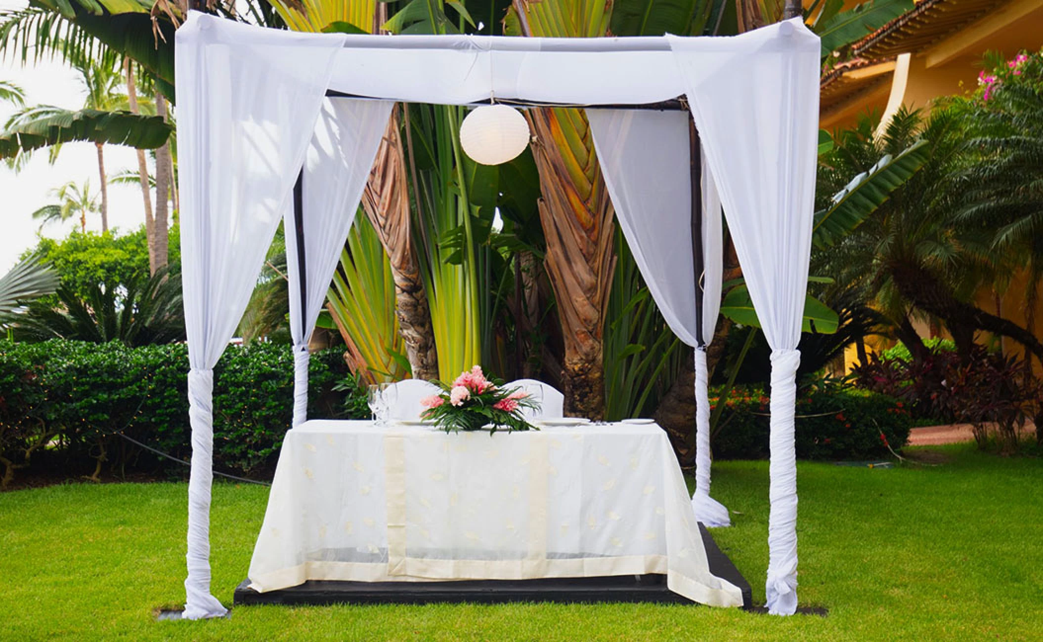 Riviera Garden Wedding Venue at Velas Vallarta Resort.