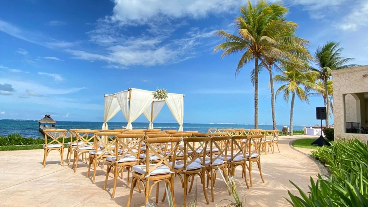 terraza casona venue at Villa del Palmar Cancun
