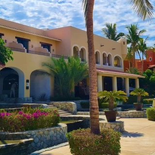 Mirror zone venue at Zoetry Casa del Mar Los Cabos