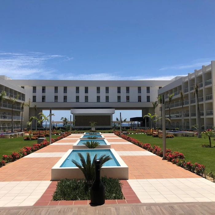 Garden at Riu Palace Baja California