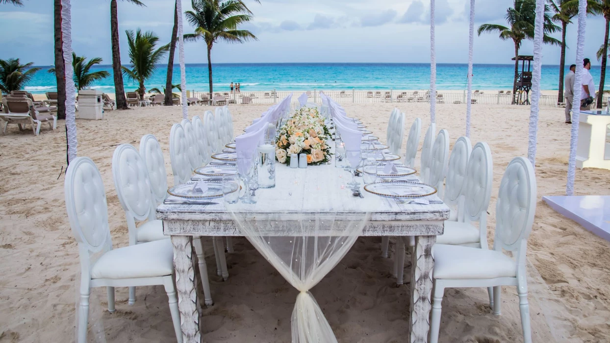 Riu Palace beach venue wedding reception