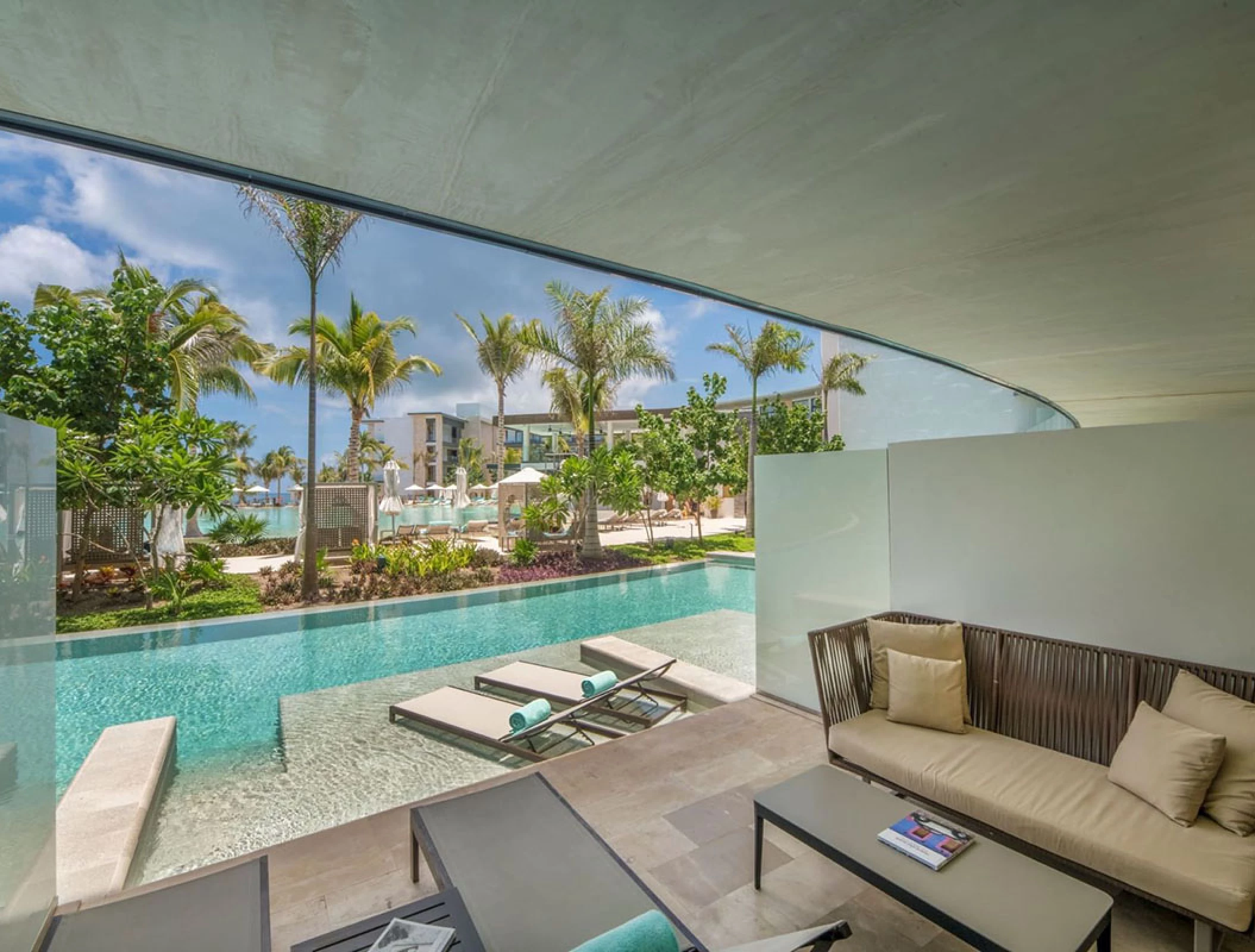 Haven Riviera Cancun Swim out room balcony