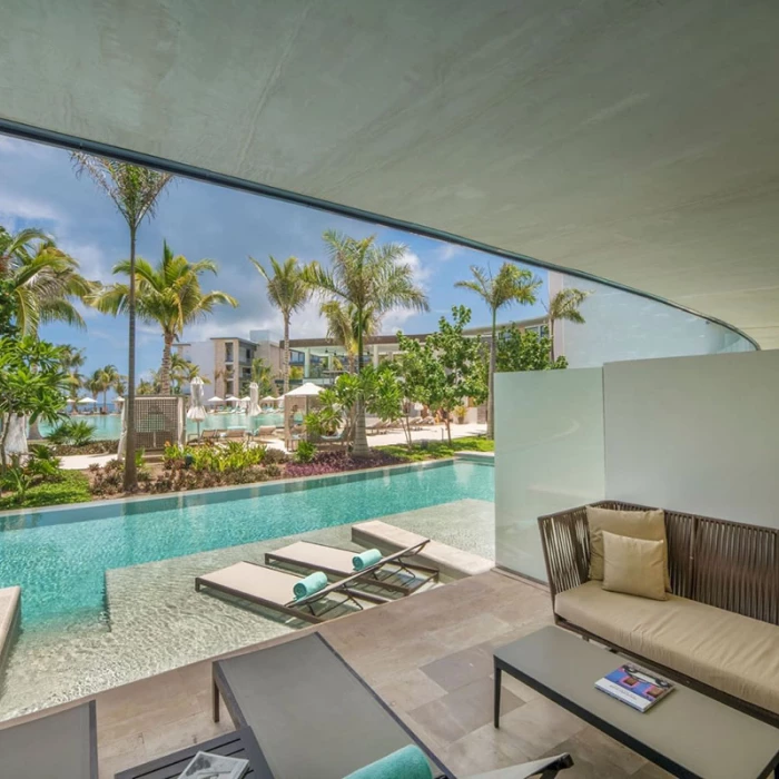 Haven Riviera Cancun Swim out room balcony