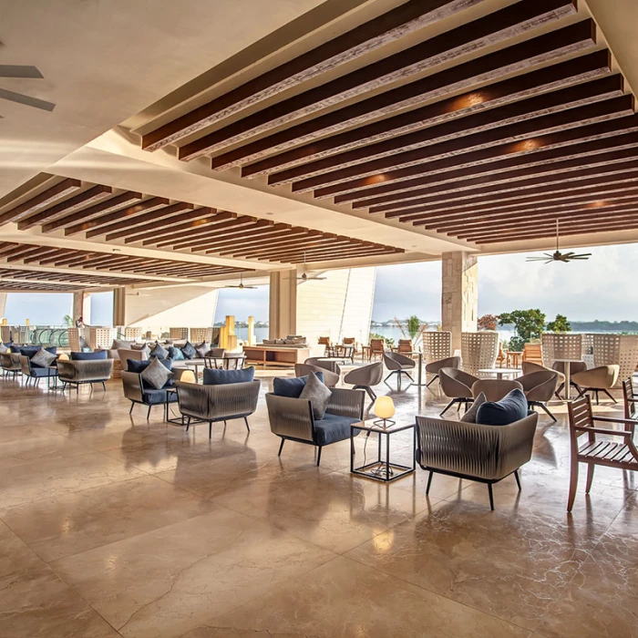 Royalton Negril Lounge.