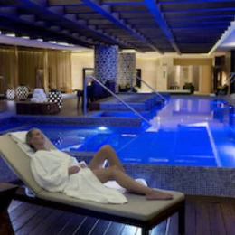 Royalton Riviera Cancun spa pool