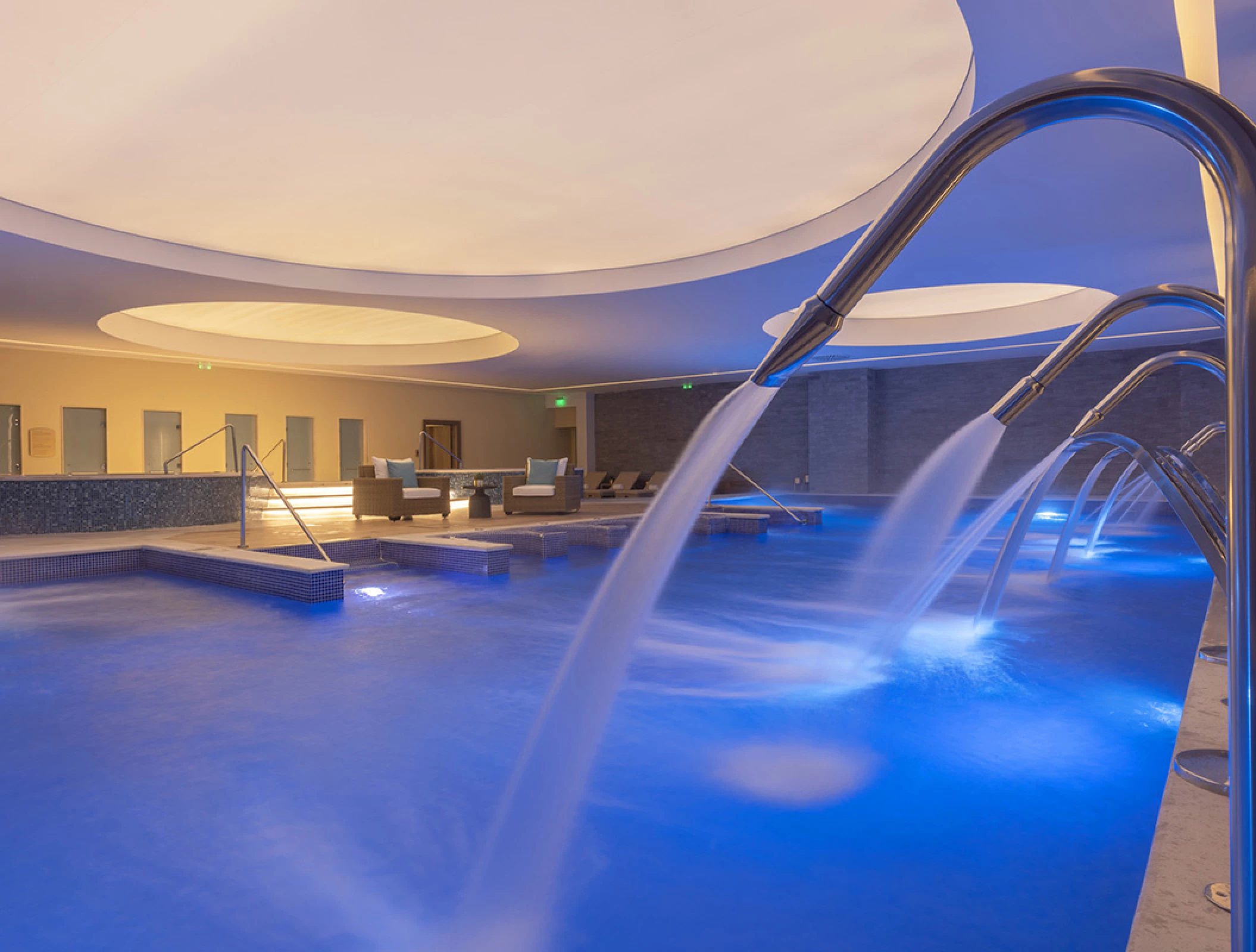 Royalton Splash Riviera Cancun spa pool