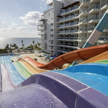 Royalton Splash Riviera Cancun waterpark detail