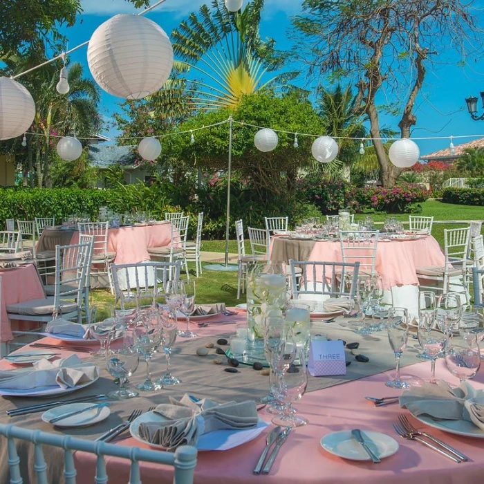 Dinner reception in the garden at Sandals Montego Bay