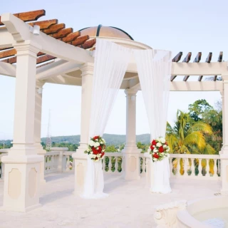 European wedding garden at Sandals Ochi