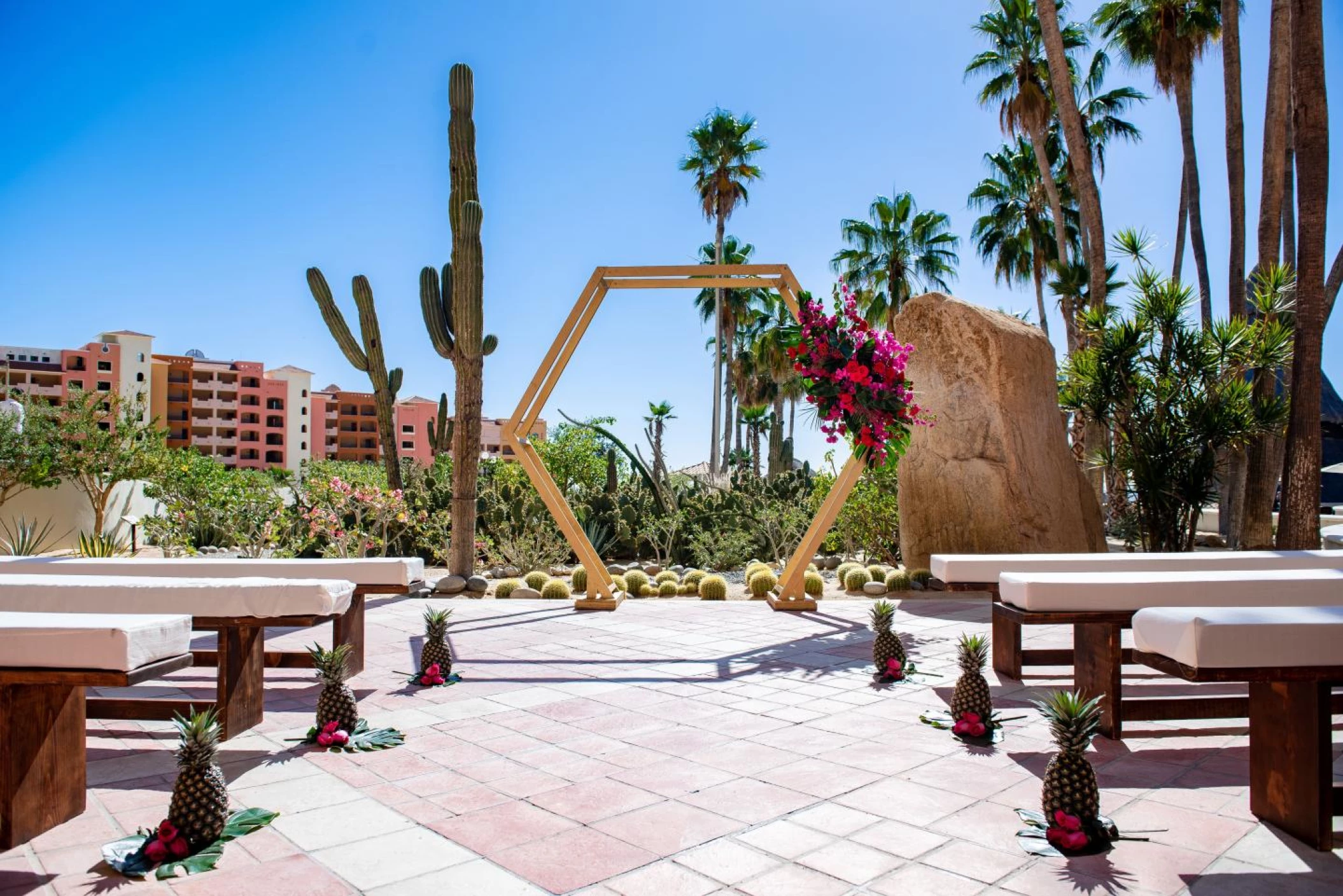 Ceremony decor at Sandos Finisterra Los Cabos