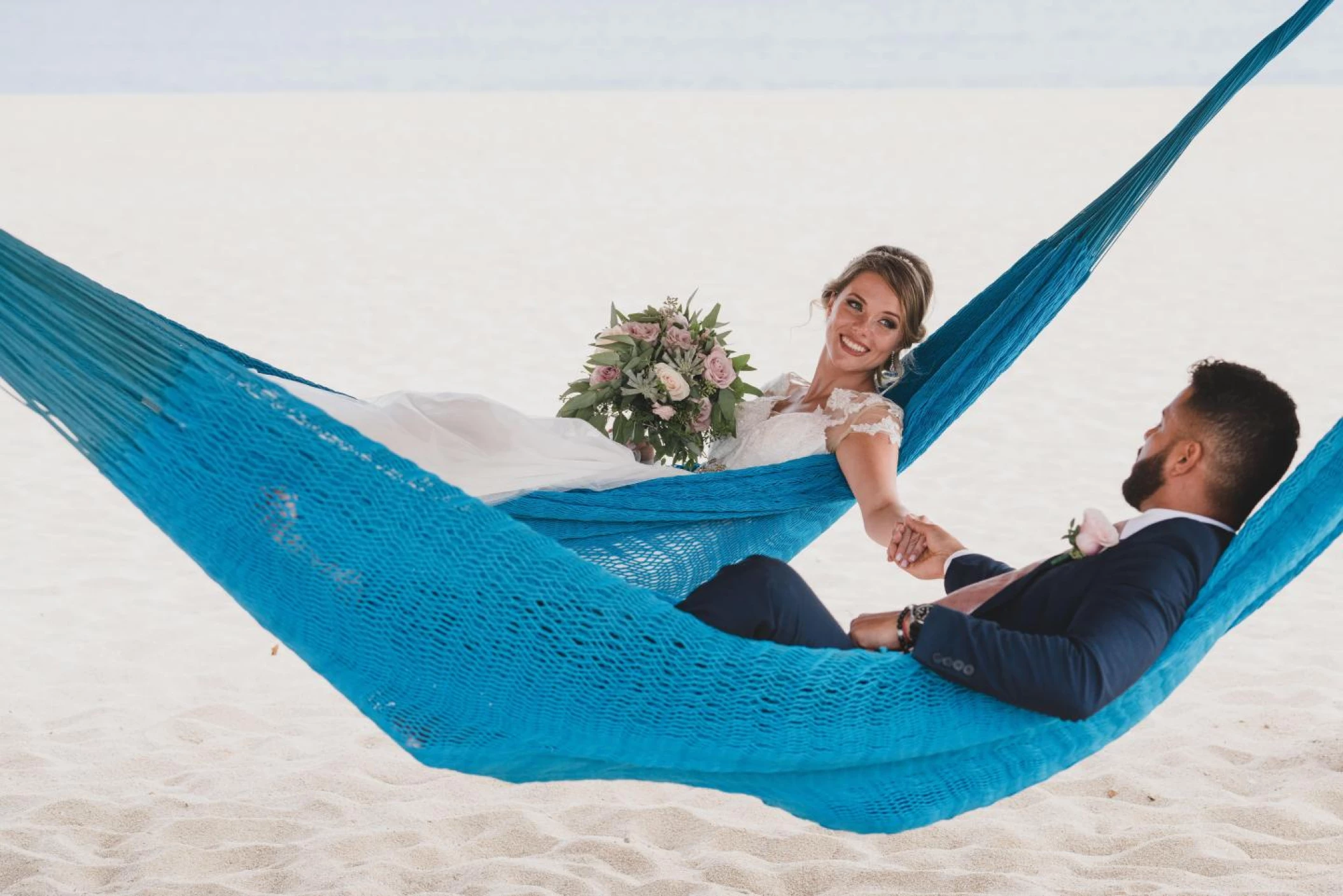 Couple on the hammocks at Sandos Finisterra Los Cabos