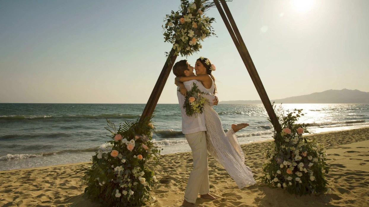 Couple on the beach wedding venue at Secrets Playa Mujeres Golf and Spa