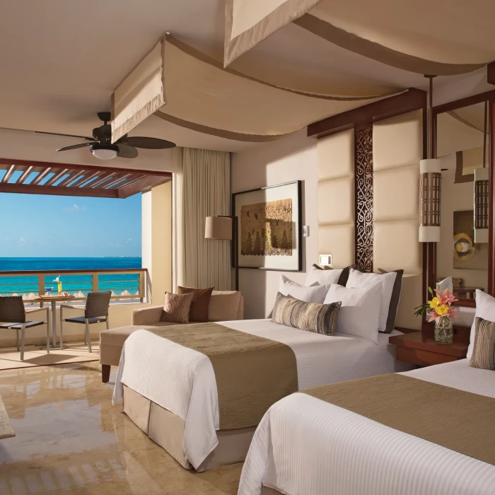 Secrets Playa Mujeres Golf & Spa Resort suite