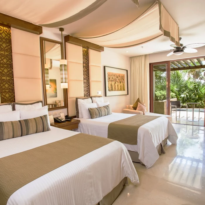 Secrets Playa Mujeres Golf & Spa Resort Suite with pool