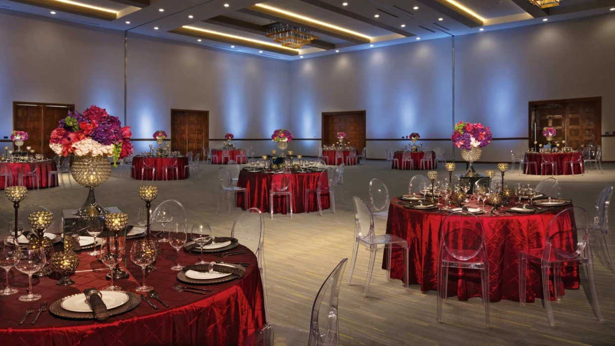 Dinner reception on the ballroom at Secrets Puerto Los Cabos Golf & Spa Resort