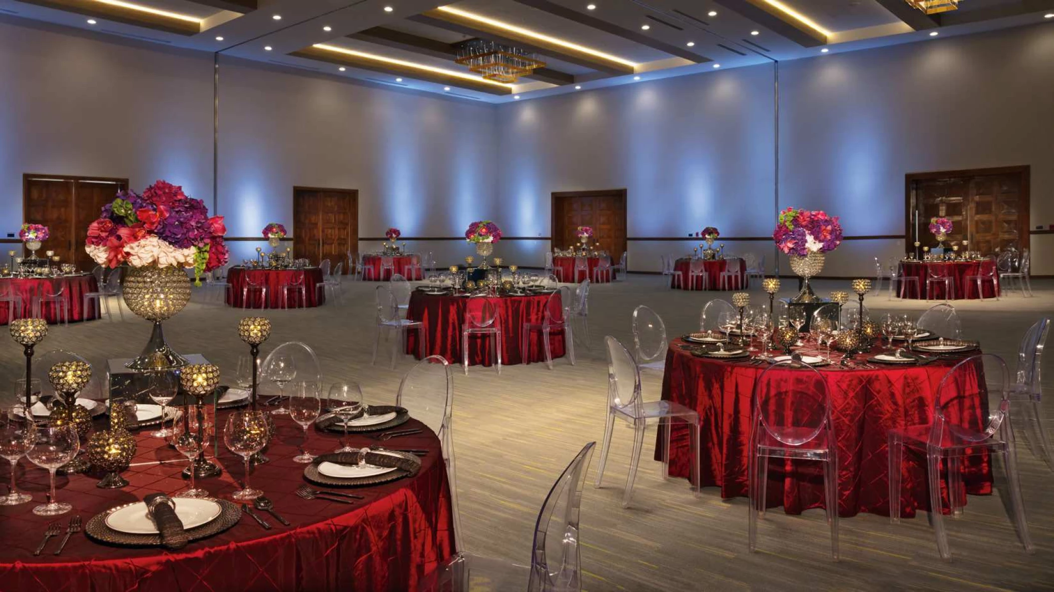 Dinner reception on the ballroom at Secrets Puerto Los Cabos Golf & Spa Resort