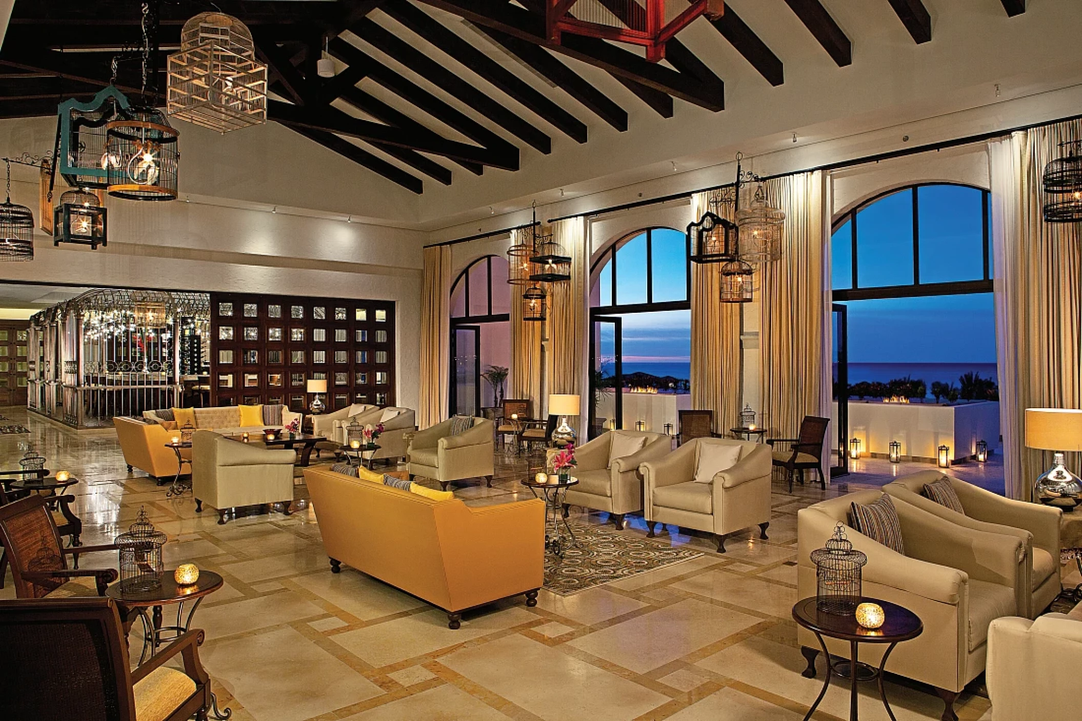 Rendezvous bar at Secrets Puerto Los Cabos Golf & Spa Resort