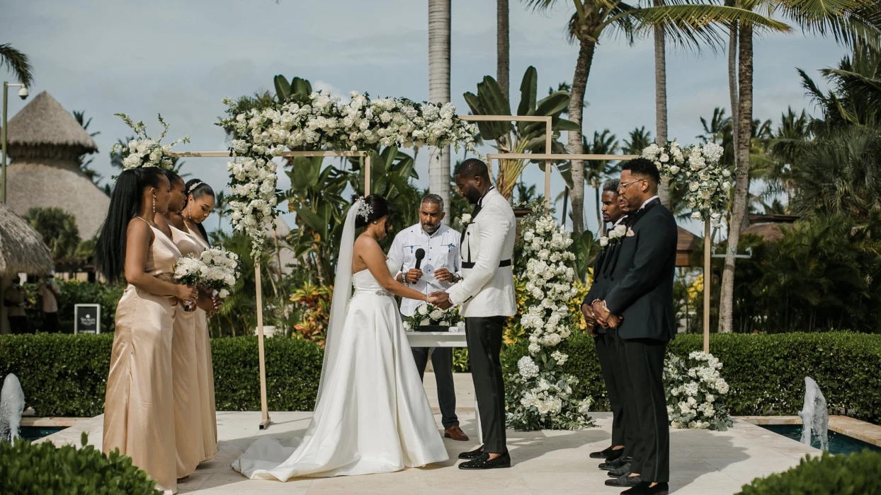 Ceremony decor in the fountain at Secrets Royal Beach Punta Cana