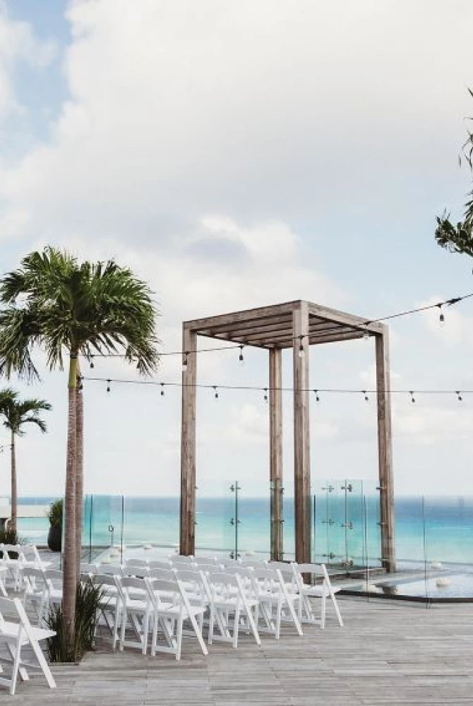 ceremony setup of Samantha and William