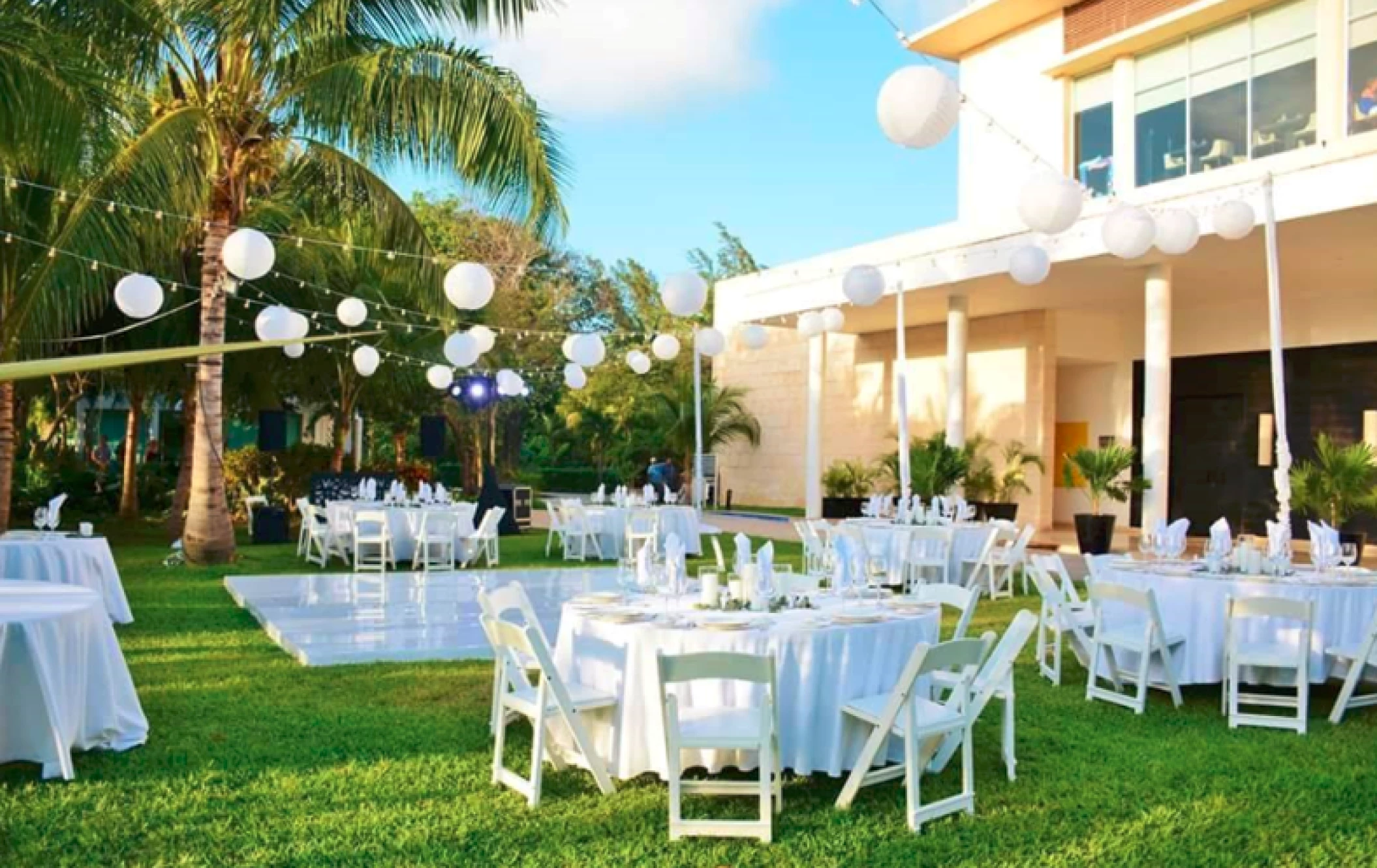 The Fives Beach Hotel & Residences garden wedding reception area