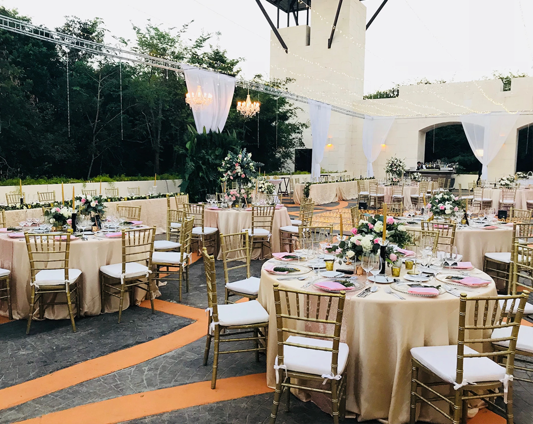 Dinner reception on el patio terrace at Unico 20°87° Hotel Riviera Maya