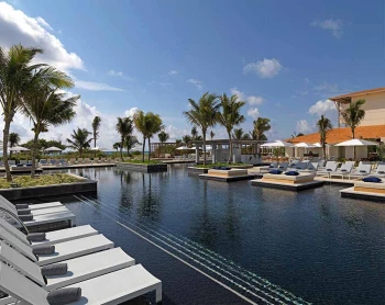 Main pool at Unico 20°87° Hotel Riviera Maya