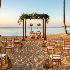 Ceremony on the beach at Viva Wyndham V Samaná