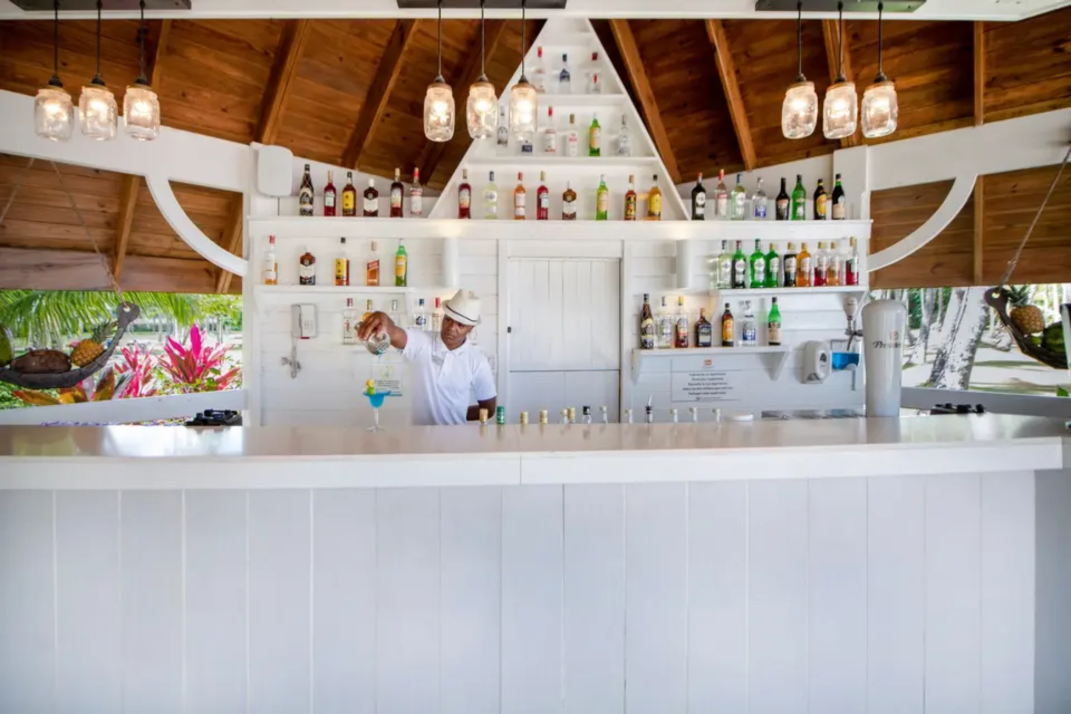 Juice bar at Viva Wyndham V Samaná