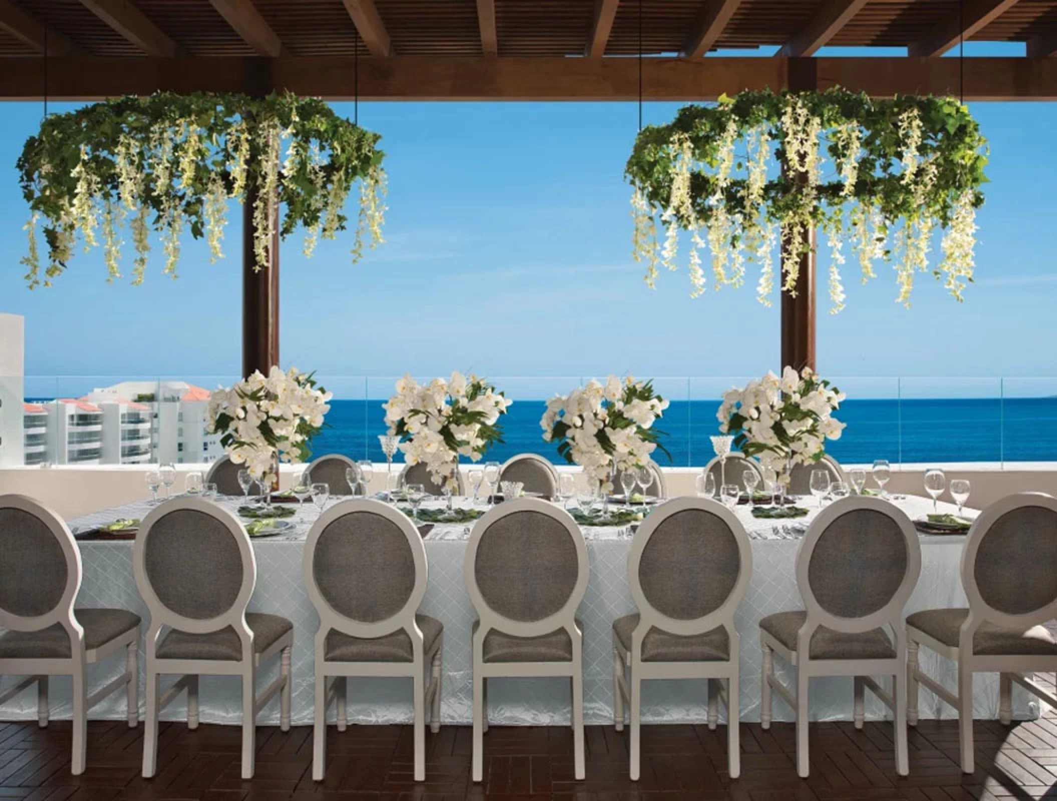 Ceremony decor on the Terrace venue at Wyndham Alltra Riviera Nayarit.
