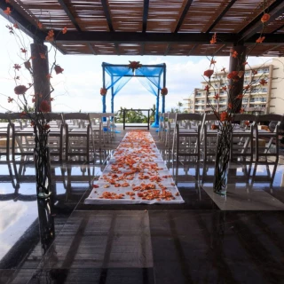 Ceremony decor on the Terrace venue at Wyndham Alltra Riviera Nayarit.