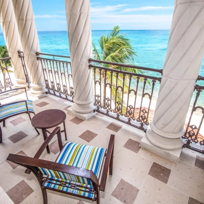 Wyndham Alltra room balcony with ocean view