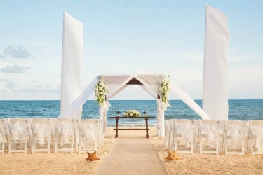 Wyndham Alltra beach wedding ceremony set up