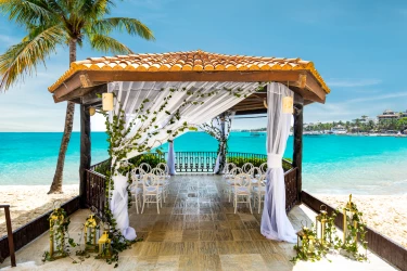 Ceremony decor on Oceanfront wedding gazebo at Wyndham Alltra Playa del Carmen