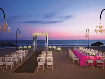 Wyndham Alltra Riviera Nayarit Beach wedding Reception setup