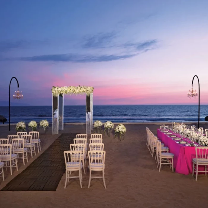 Wyndham Alltra Riviera Nayarit Beach wedding Reception setup