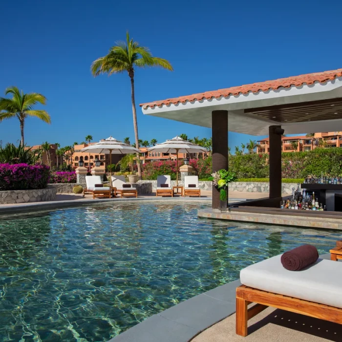 Swim up Bar Reflections at Zoetry Casa del Mar Los Cabos