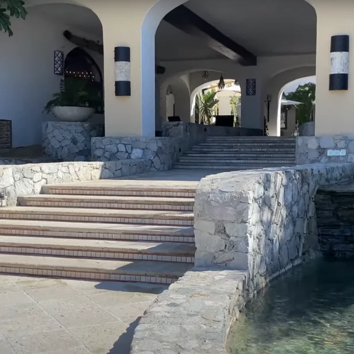 Mirror zone wedding venue at Zoetry Casa del Mar Los Cabos